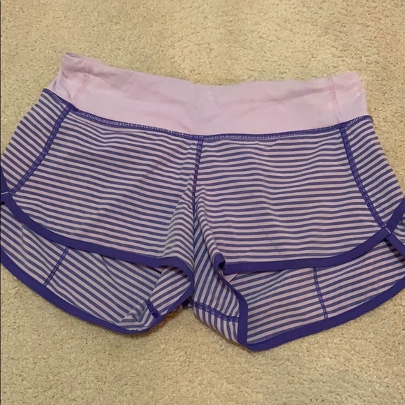 Lululemon Speed Up Shorts - Picture 1 of 3
